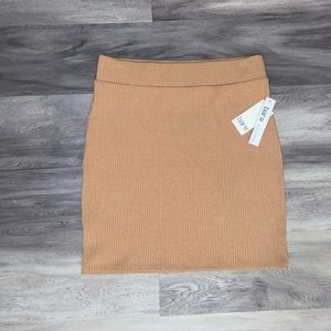 🆕 Bar III Essentials Ribbed Body Con Mini Skirt